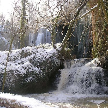 Casa Rural Ruta Del Agua 4 Hab Al Lado Monasterio De Piedra Munebrega Bagian luar foto