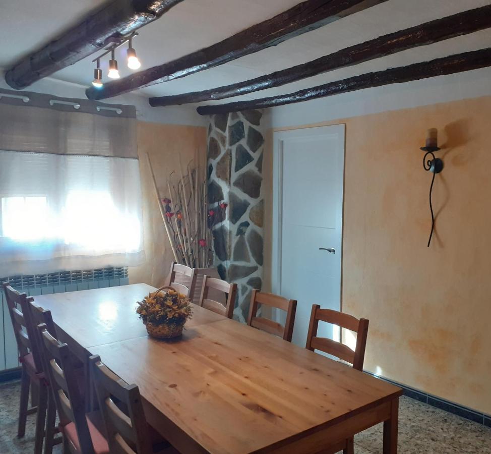 Casa Rural Ruta Del Agua 4 Hab Al Lado Monasterio De Piedra Munebrega Bagian luar foto